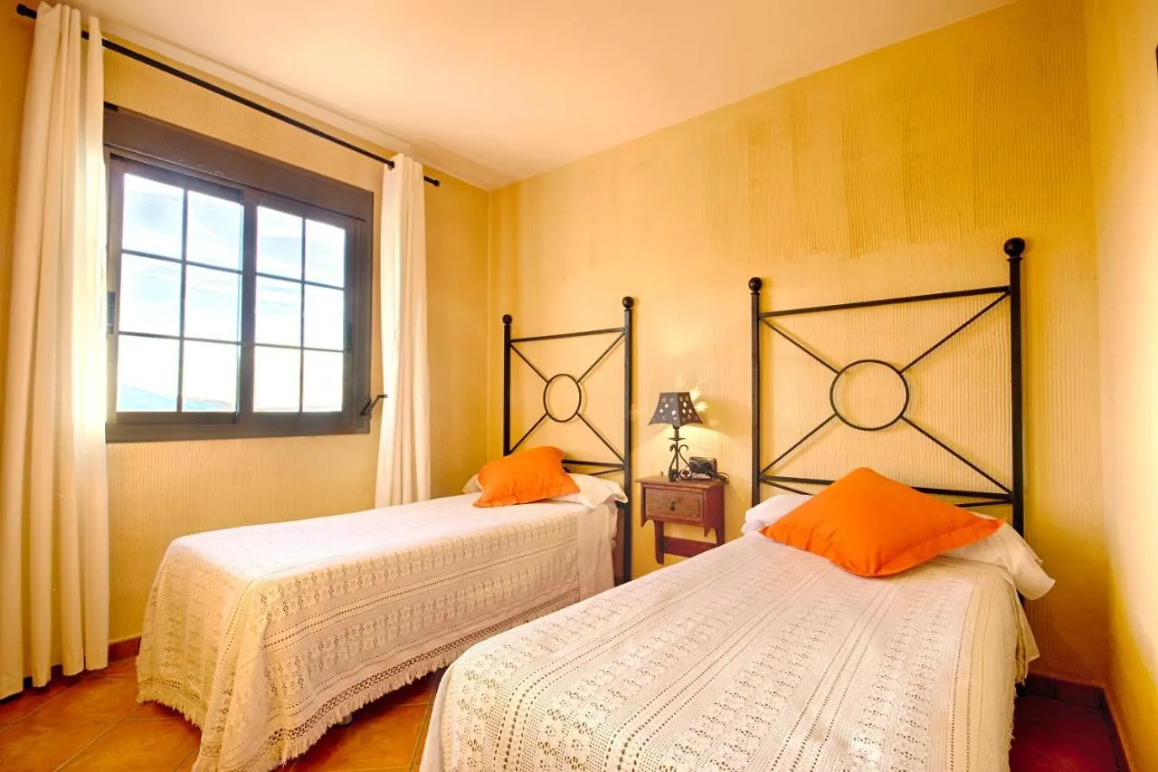 Apartamentos Sierra Tejeda Alcaucín