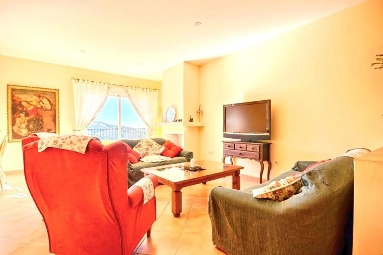 Apartamentos Sierra Tejeda Alcaucín